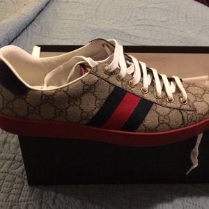 Gucci Sneakers